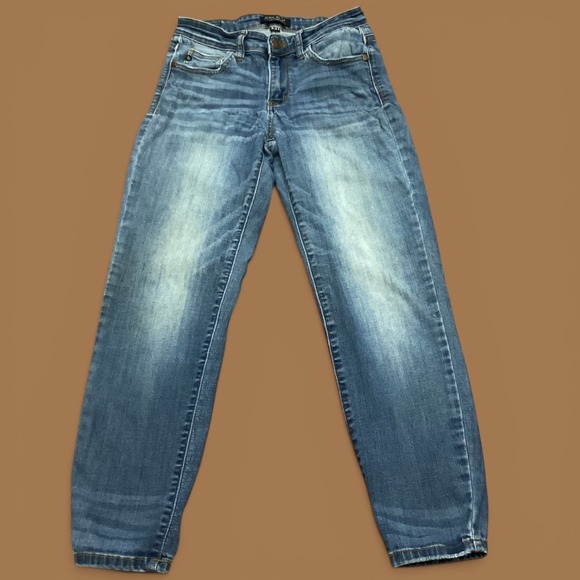 Judy Blue Denim - Judy Blue Relaxed Fit Jeans Womens 5/27 Medium Wash Tapered Denim Mom Jeans